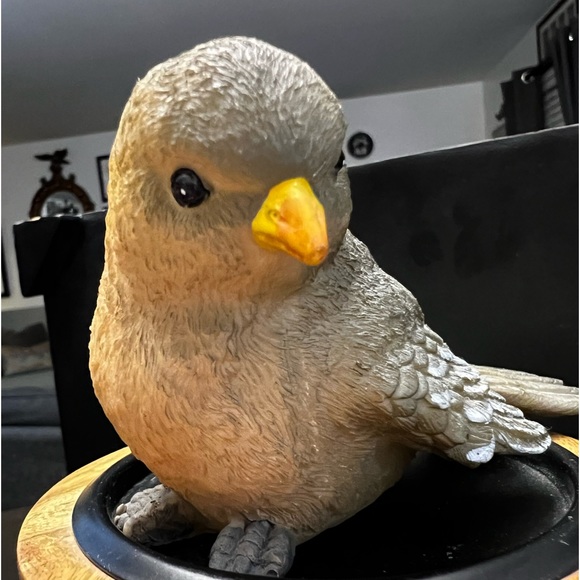 Three Little Birds 🎶 (3 Figurines) - Picture 2 of 10